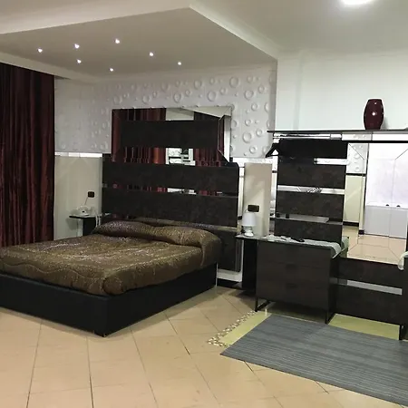 New Hotel Gold