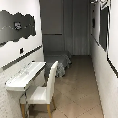 Ξενοδοχείο New Hotel Gold 3*